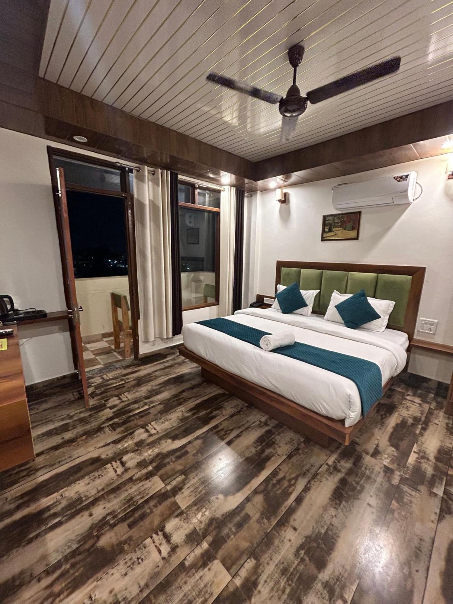Hotel Royal Orbit By Arony Hospitality دهرادون المظهر الخارجي الصورة