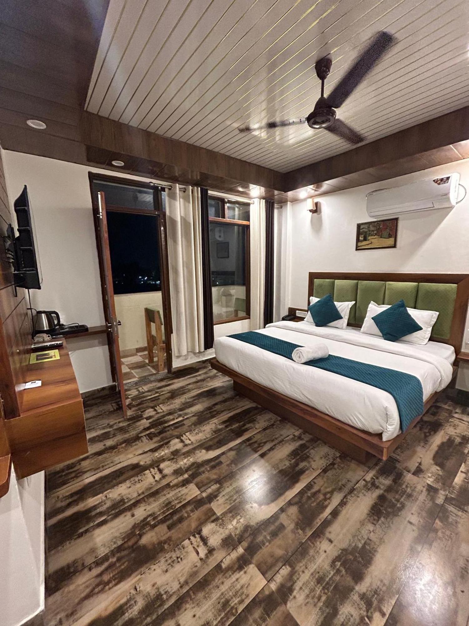 Hotel Royal Orbit By Arony Hospitality دهرادون المظهر الخارجي الصورة